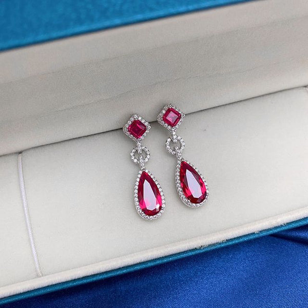 Boucles d'oreilles percées en forme de goutte d'eau rouge rubis glamour💎