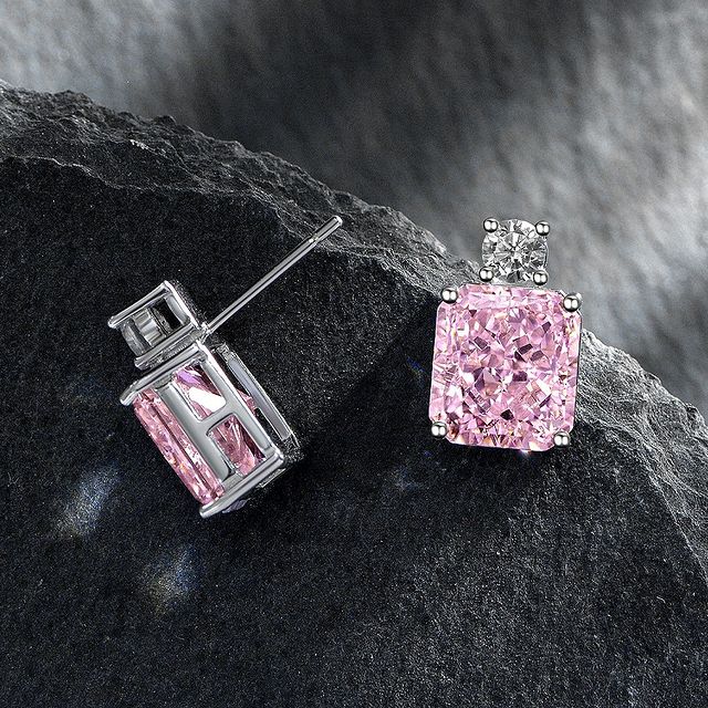 Boucles d'oreilles percées carrées roses fantaisie gracieuses💎