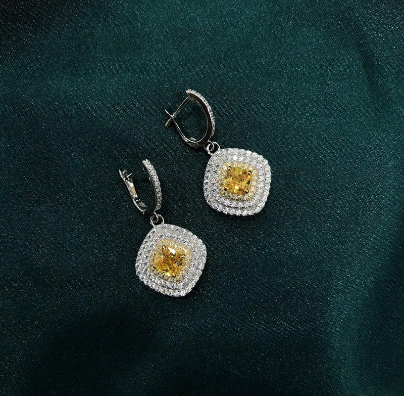 Boucles d'oreilles en Argent pur, sertis en zircon et Rhodiè en Or blanc💎